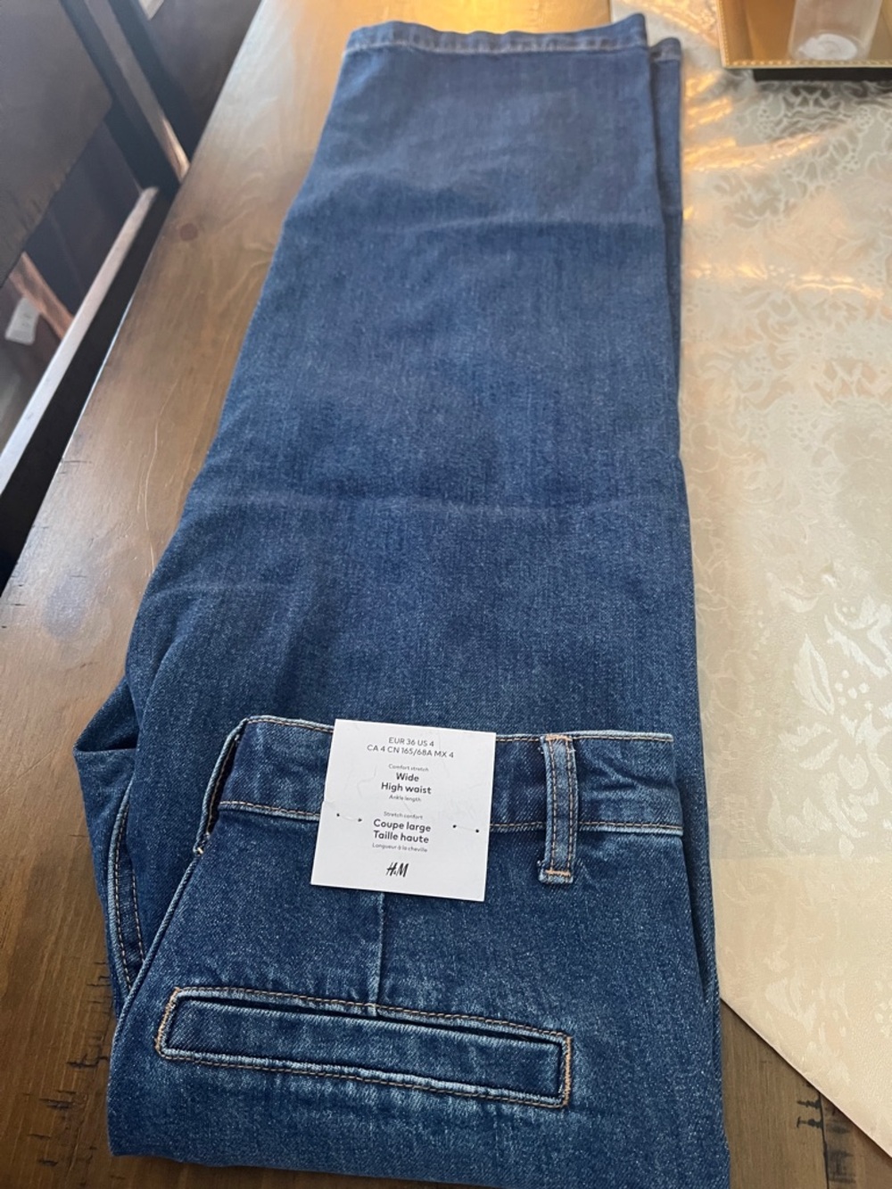 H&M Women’s Wide High Waist ankle length jeans